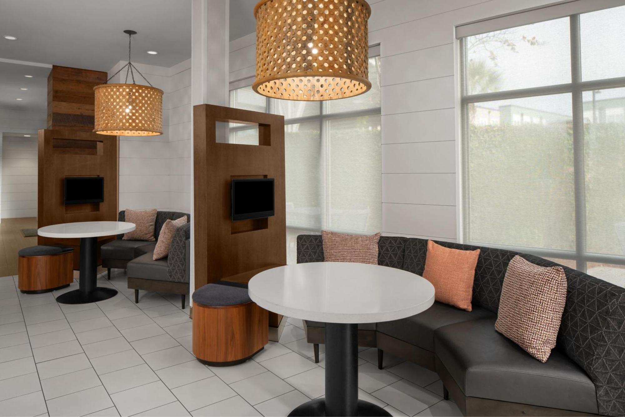 Courtyard By Marriott Charleston Summerville Εξωτερικό φωτογραφία