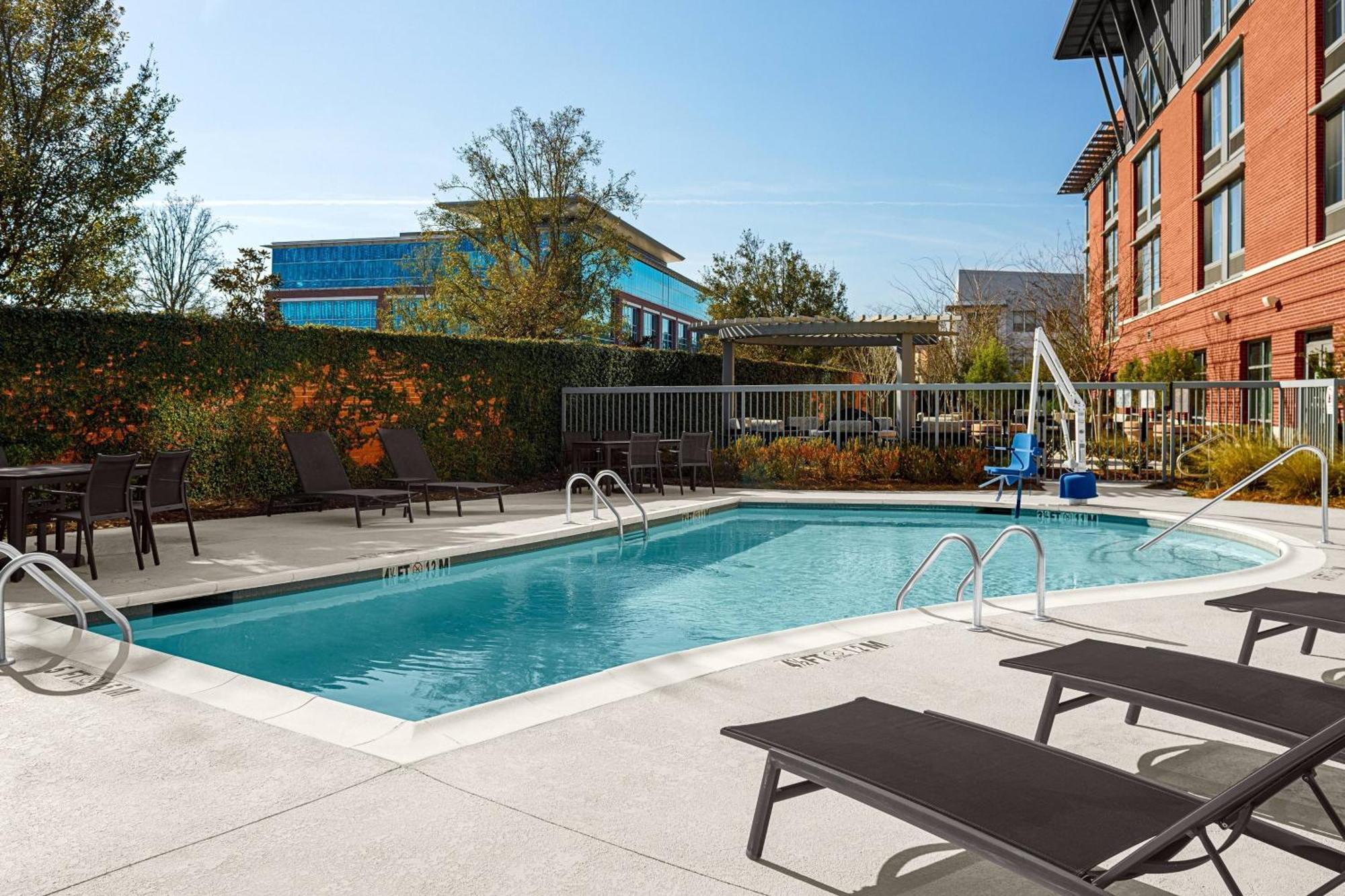 Courtyard By Marriott Charleston Summerville Εξωτερικό φωτογραφία